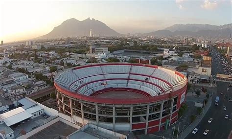 Maná's Monumental Monterrey Mayhem: A Musical Earthquake Rocks Mexico!